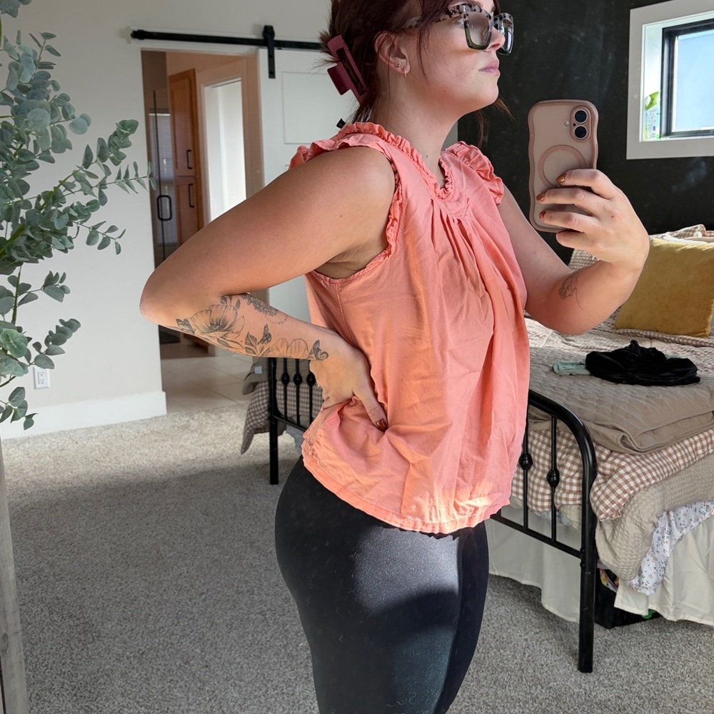 Universal Thread Peach Ruffle Blouse - Picture 2 of 3